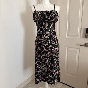 Inspired hearts Black floral midi dress
